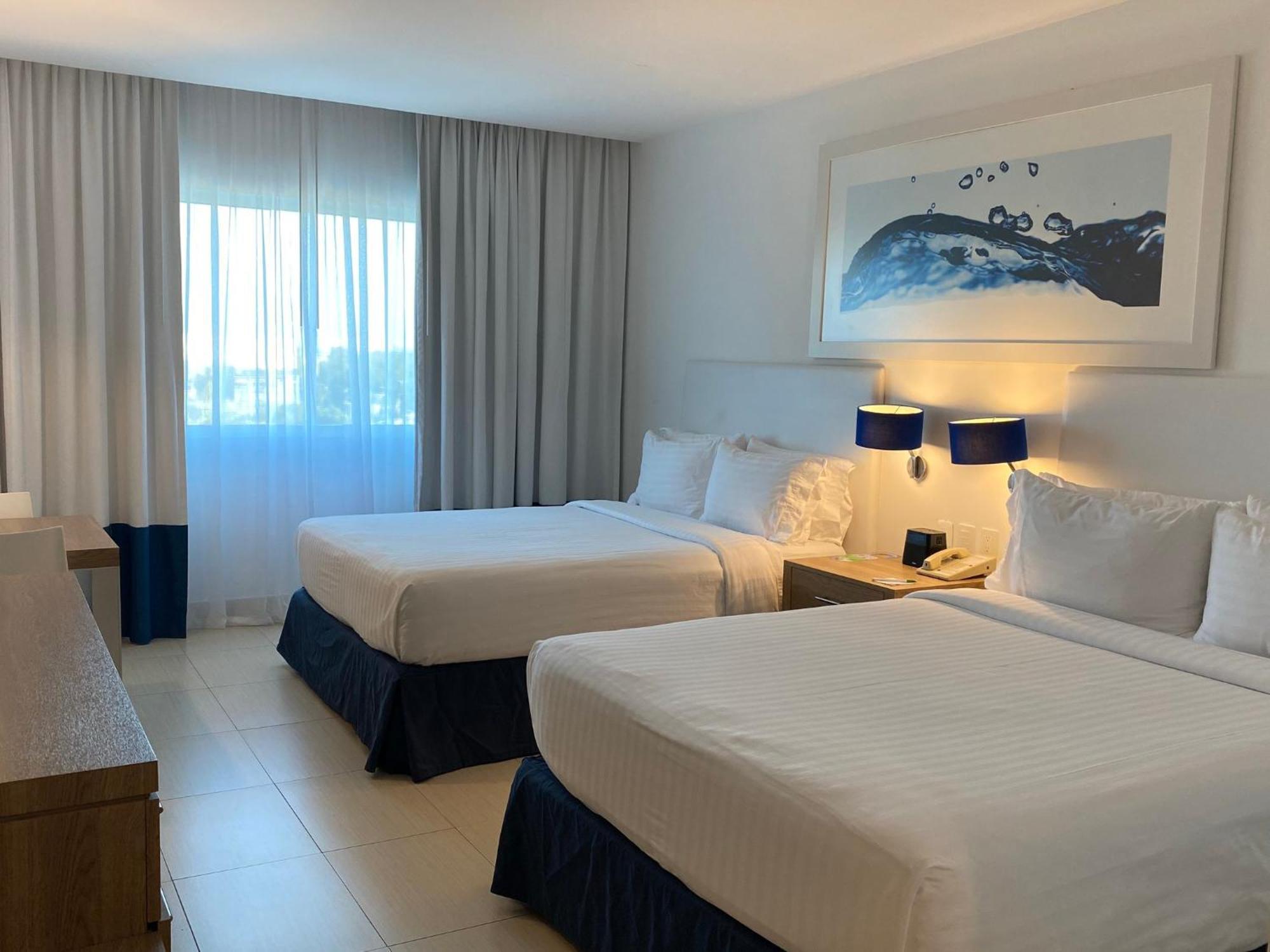 Holiday Inn Acapulco La Isla By Ihg Екстериор снимка