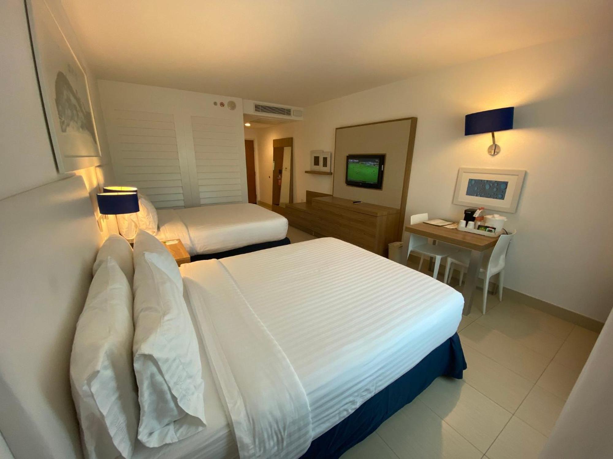 Holiday Inn Acapulco La Isla By Ihg Екстериор снимка